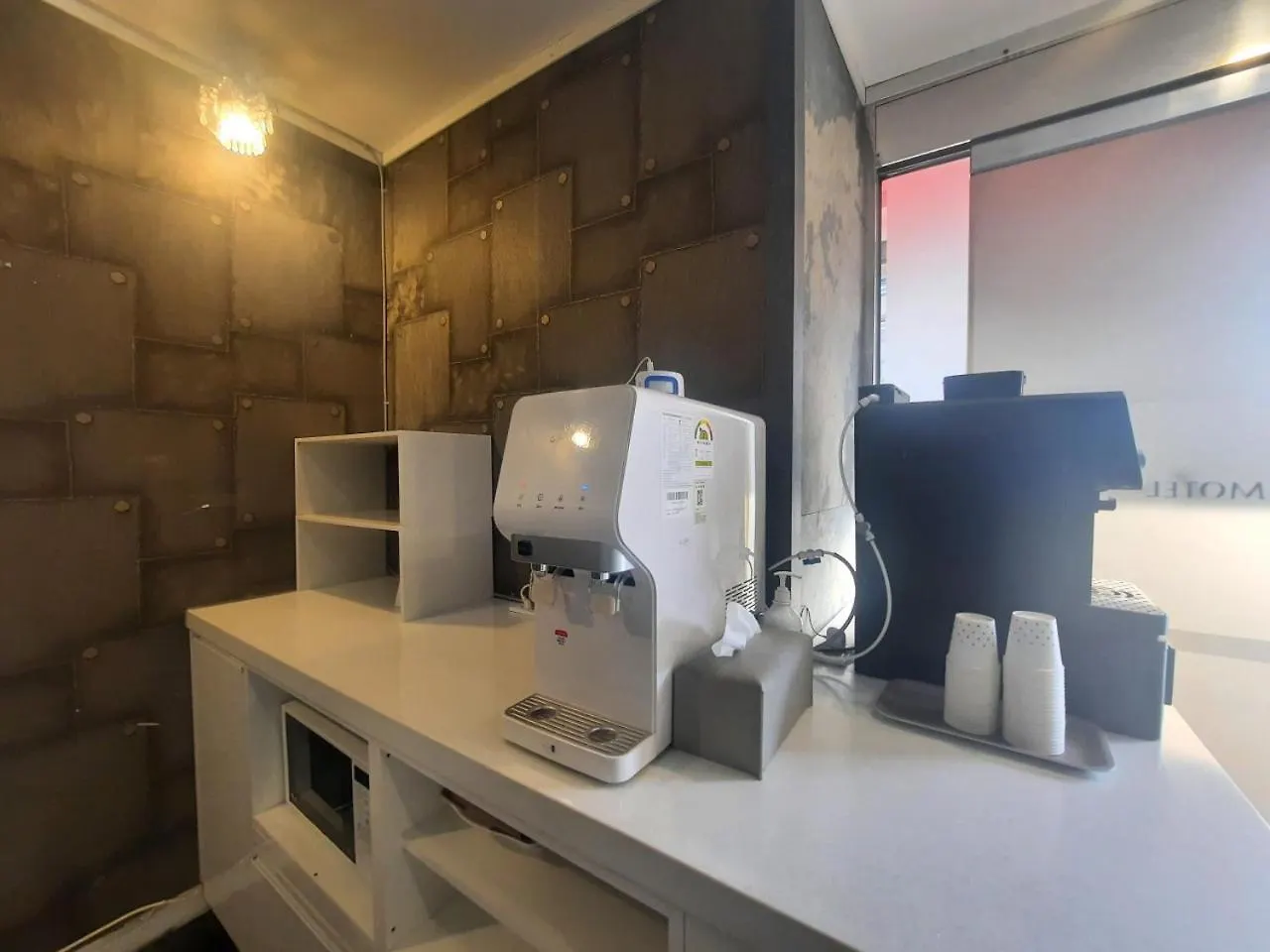 Z Motel Daeyeon Busan