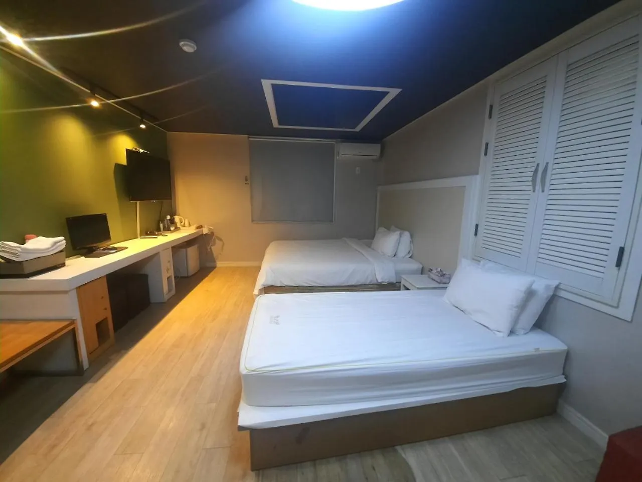 Z Motel Daeyeon Busan