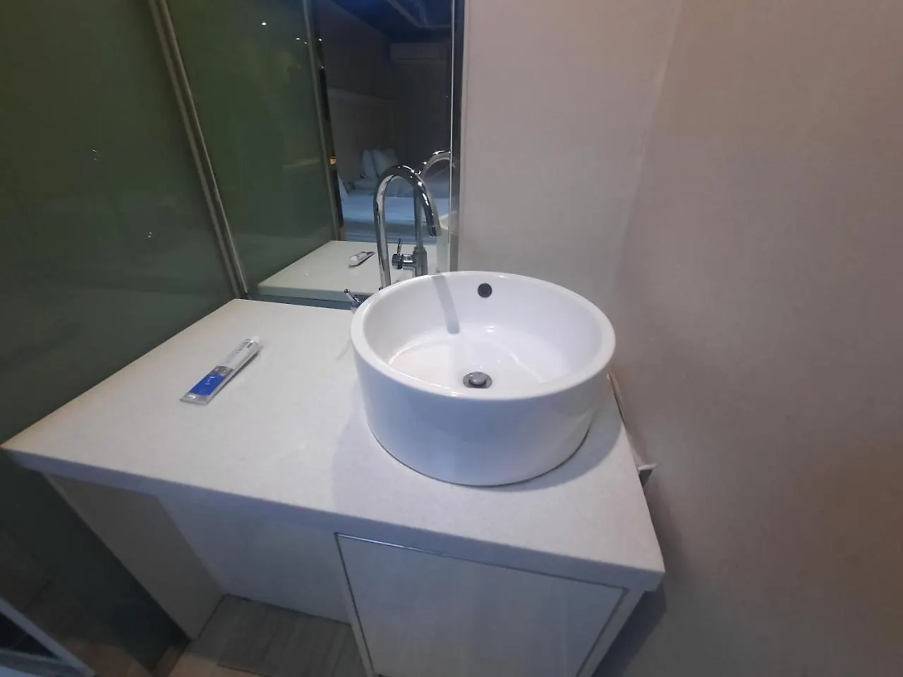 Z Motel Daeyeon Busan